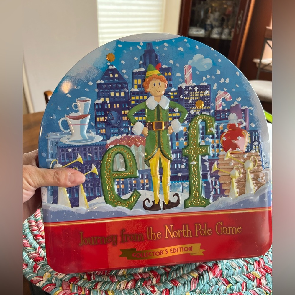 Funko Elf Collector's Edition Game - Red, Green, Blue 8+